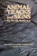 Audiobook Animal Tracks and Signs of North America author Richard P. Smith
